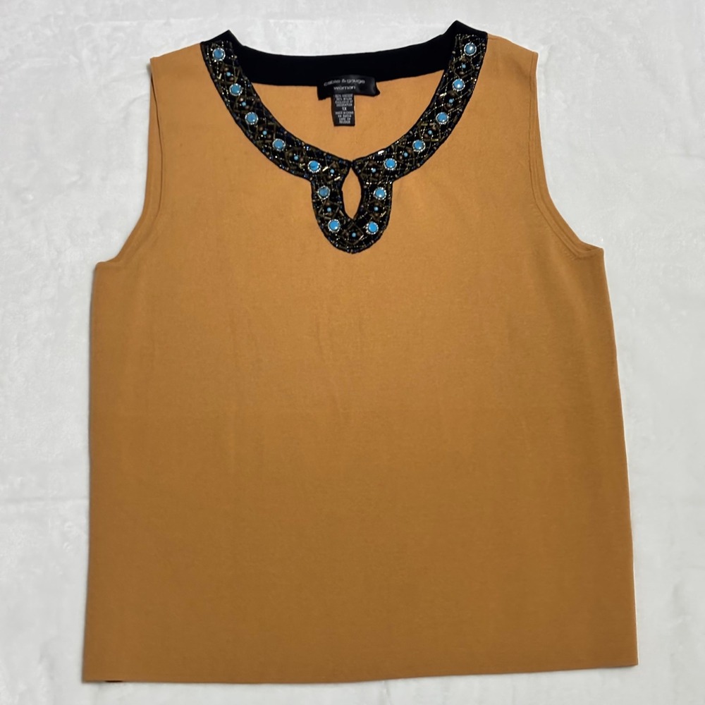Cable and Gauge Woman Sleeveless‎ Beaded Embellished Neck Tank Top Size 1X Tan